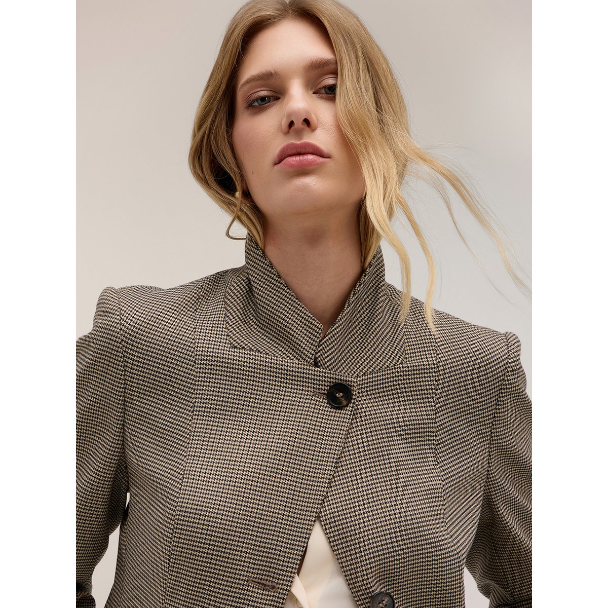 Veste structurée à carreaux col montant beige, MOTIVI