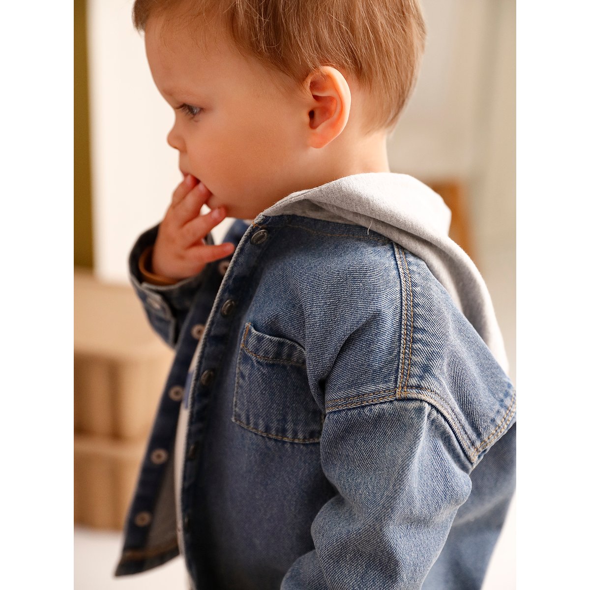 Chemise bébé en denim avec capuche stone, VERTBAUDET