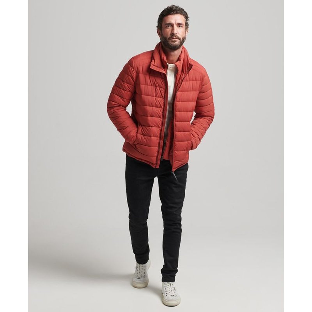 Doudoune courte légère rouge marron, SUPERDRY