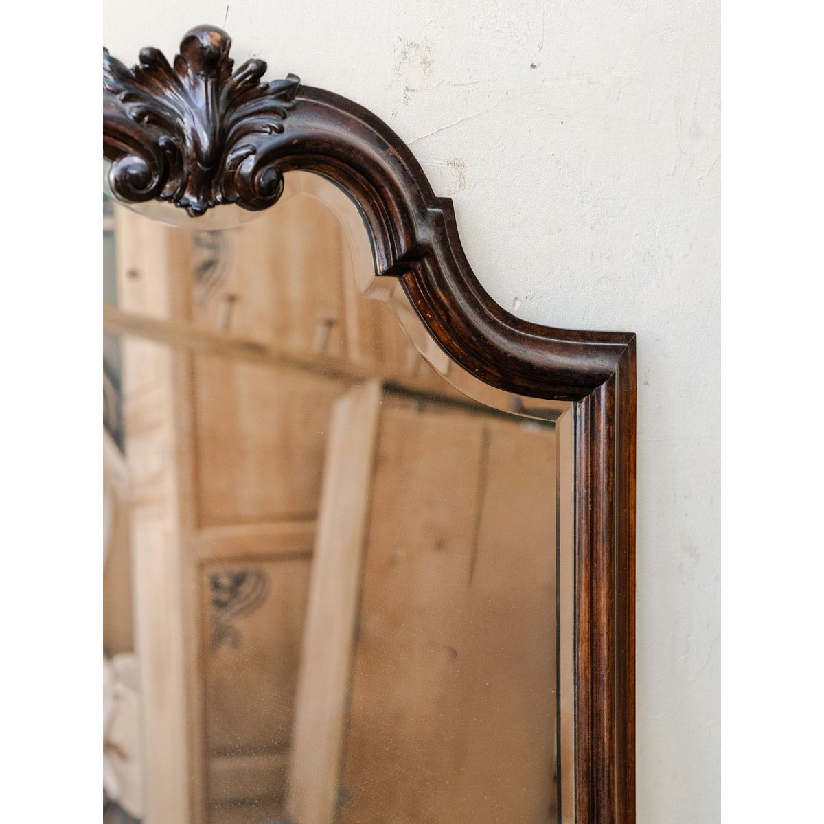 Miroir en bois sculpté Georges N°1513 - Bon état bois foncé, DEBONGOUT