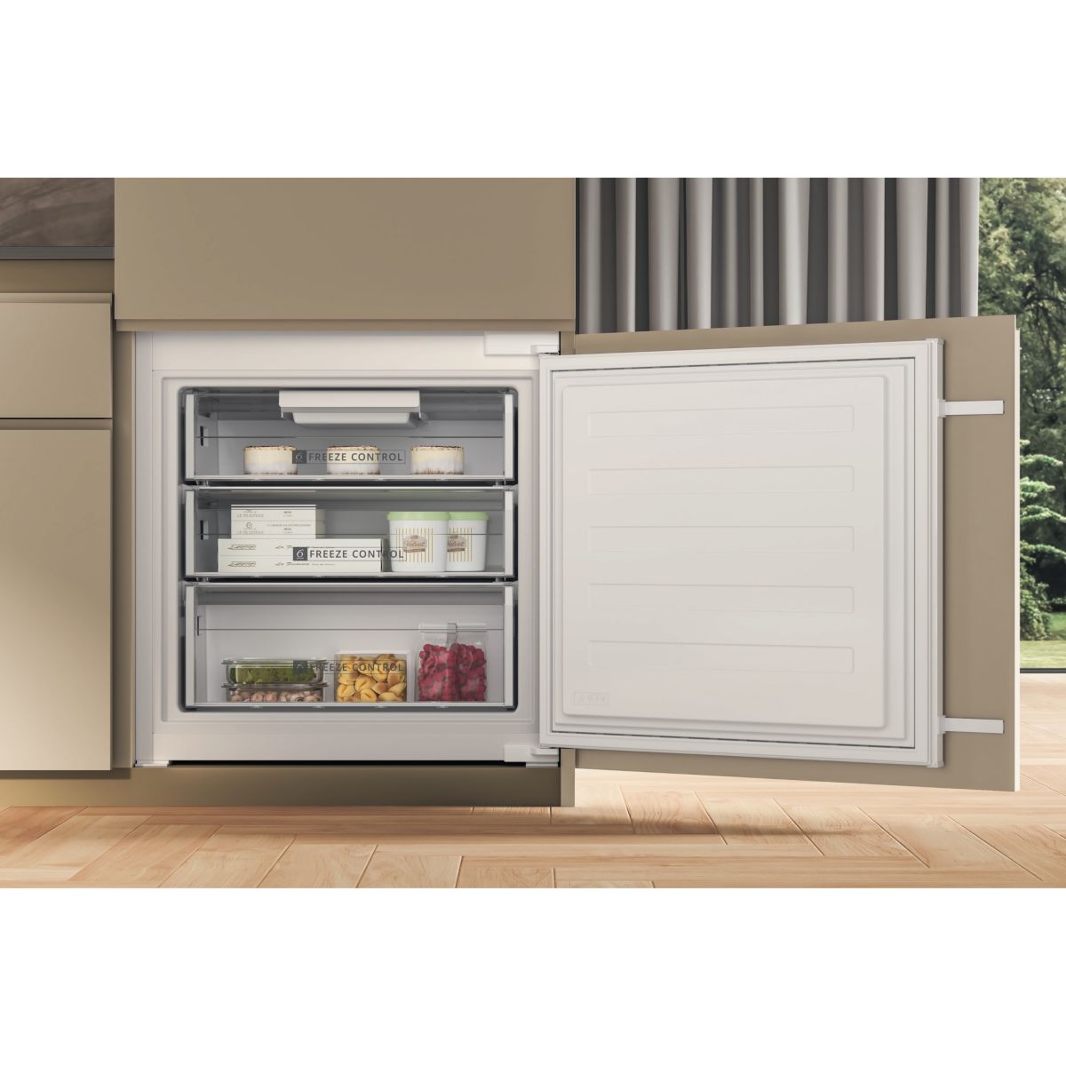 Réfrigérateur combiné encastrable SP408102FR intégrable, WHIRLPOOL