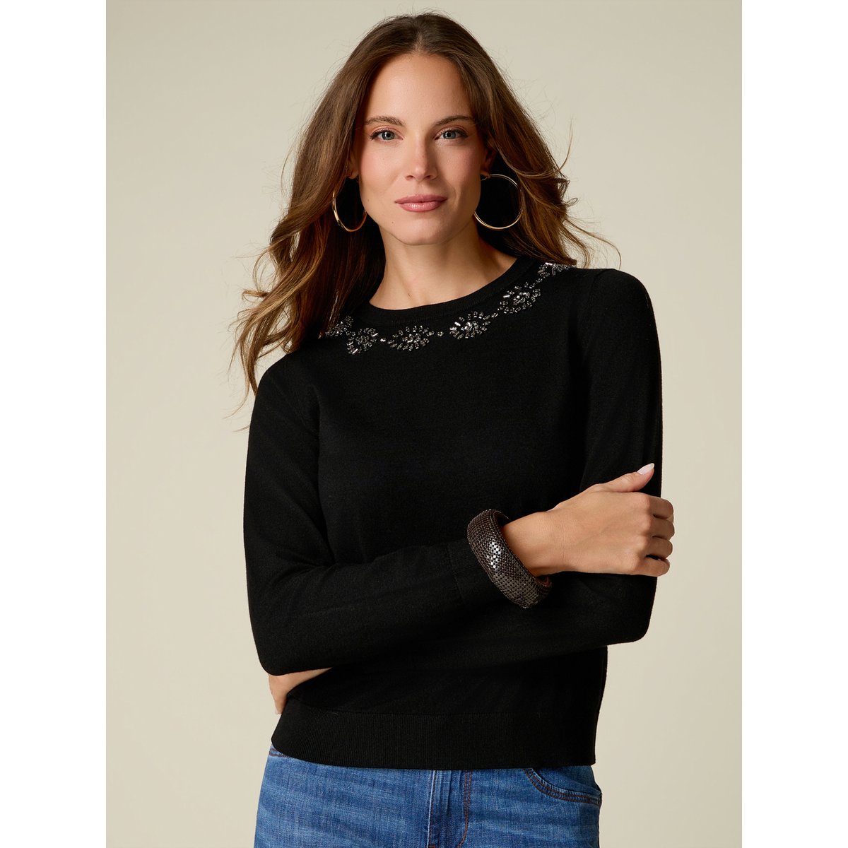 Pull avec broderie bijou noir, OLTRE