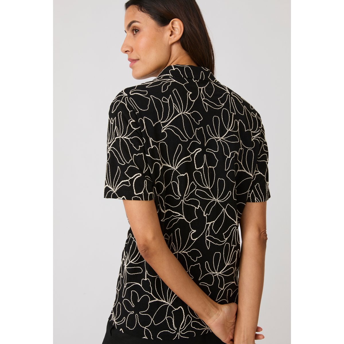Chemisier crêpe brodé fleuri noir fleuri, DAMART
