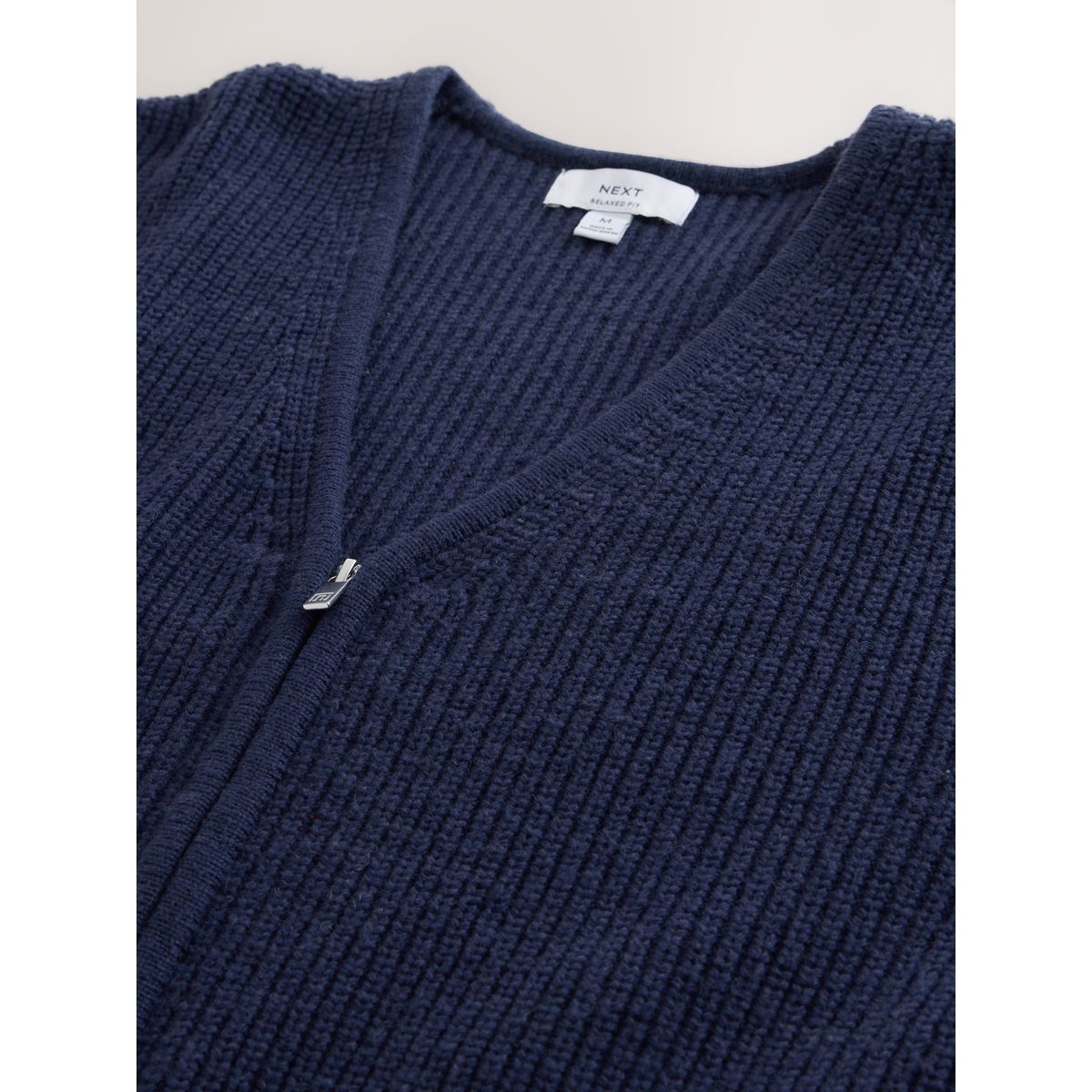 Cardigan zippé côtelé décontracté en laine bleu marine, NEXT