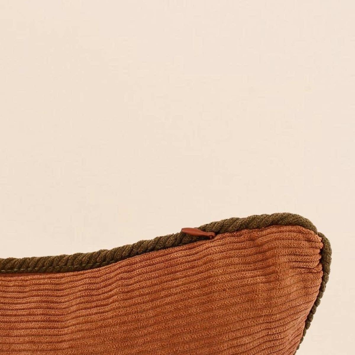 Lot de 2 housses de coussin 40x40cm en velours marron, ORNAMI