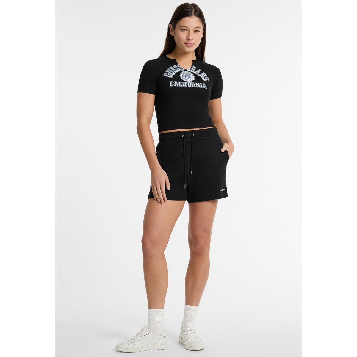 T-Shirt Logo Cropped noir, GUESS