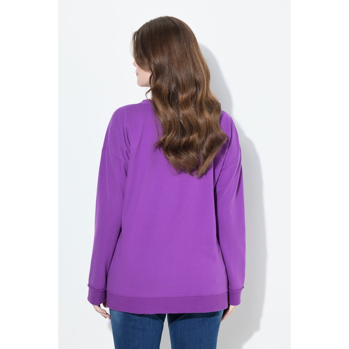 Sweat-shirt oversize avec message violet, ULLA POPKEN