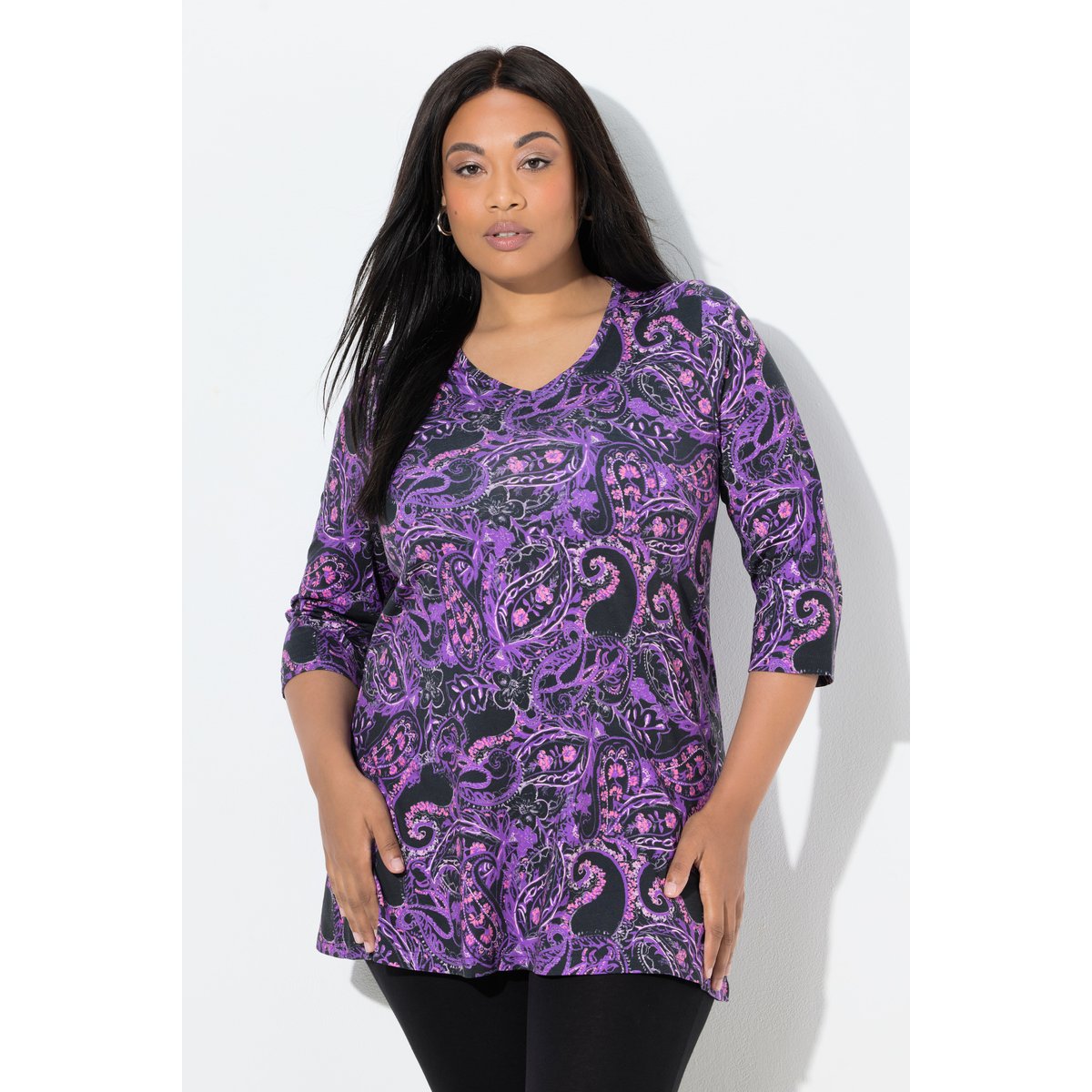 T-shirt long motif cachemire noir, ULLA POPKEN