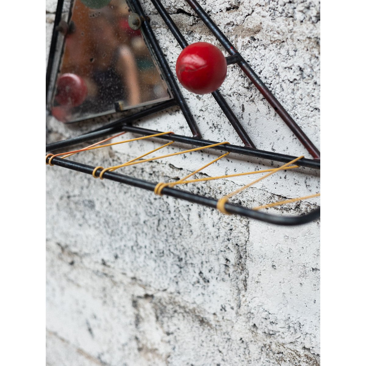 Miroir triangulaire Igor N°1100 - Bon état noir, DEBONGOUT