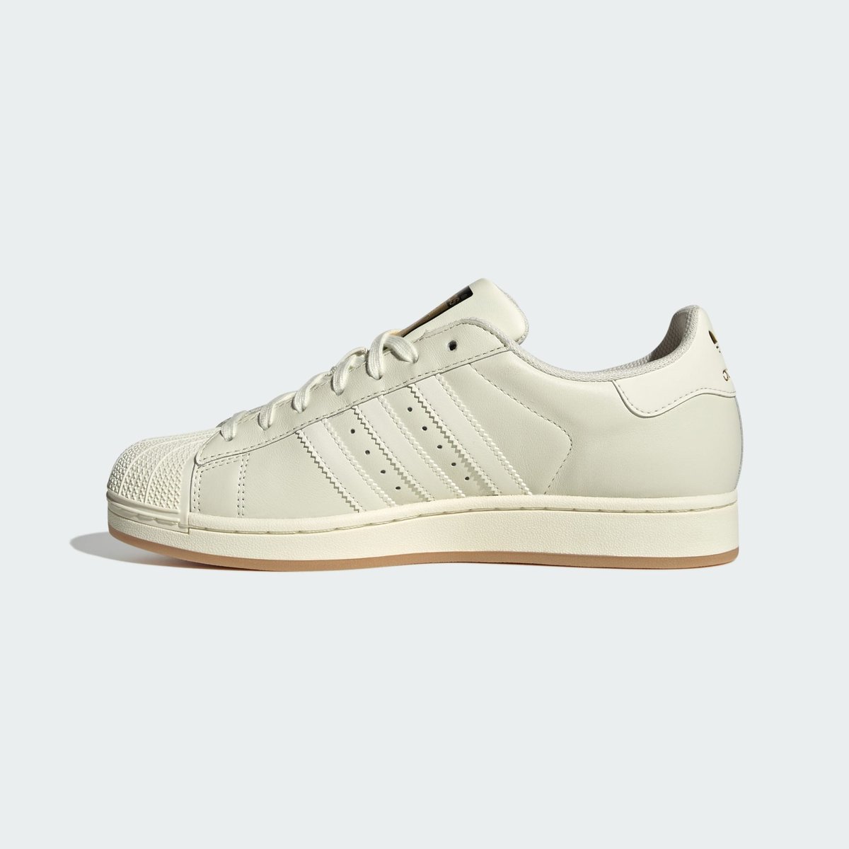 Chaussure Superstar Messi Chaussure Superstar Messi ivory / ivory / gold metallic, adidas Performance