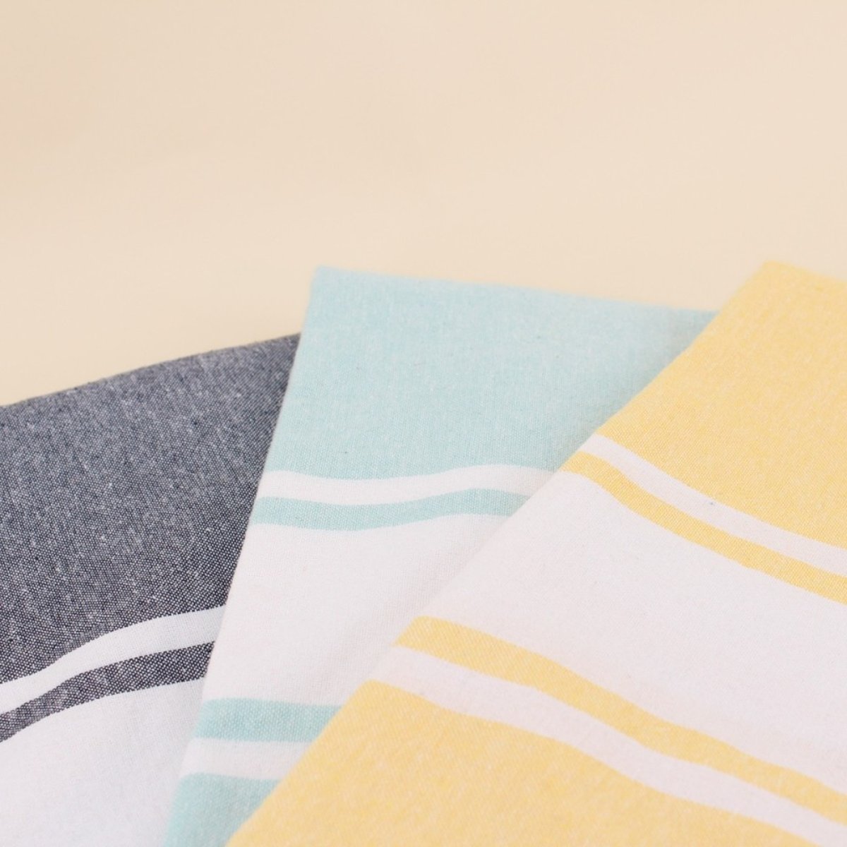 Fouta à franges 90x180cm gris, ORNAMI