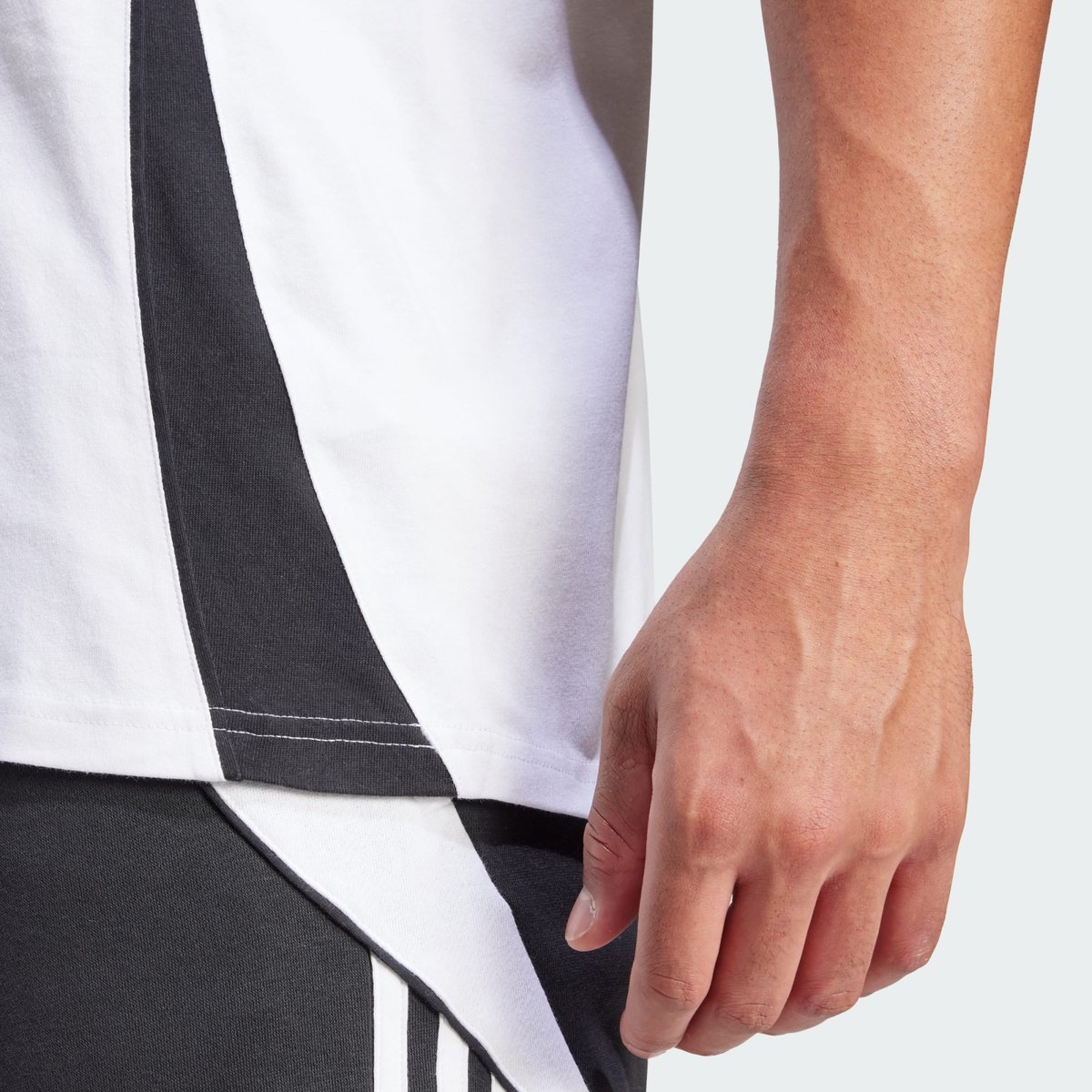 T-shirt Tiro 24 Sweat black / white, adidas Performance