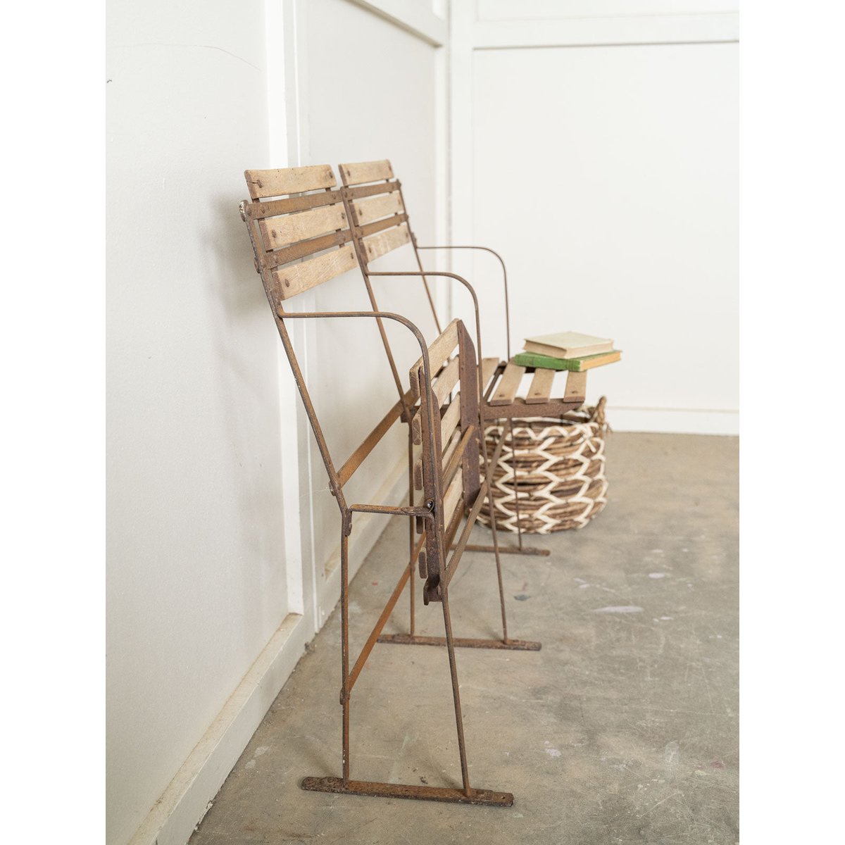 Double fauteuil rabattable Ernest N°1607 - Bon état bois clair, DEBONGOUT