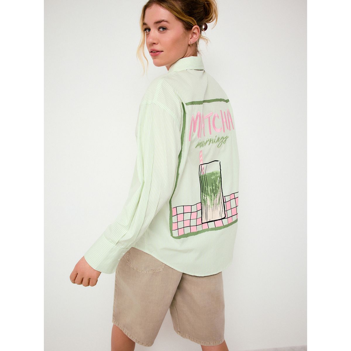 Chemise boyfriend oversize motif matcha à rayures vertes et blanches, NEXT