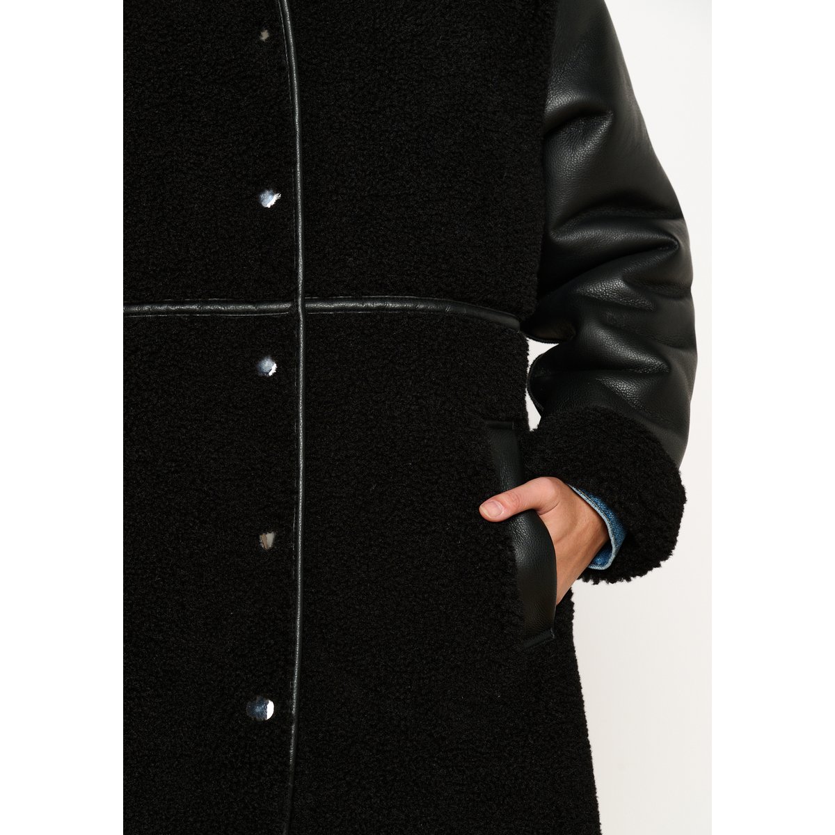 Manteau long en sherpa noir, LOLALIZA
