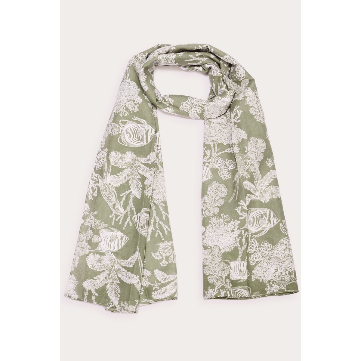 Foulard vert, CACHE CACHE