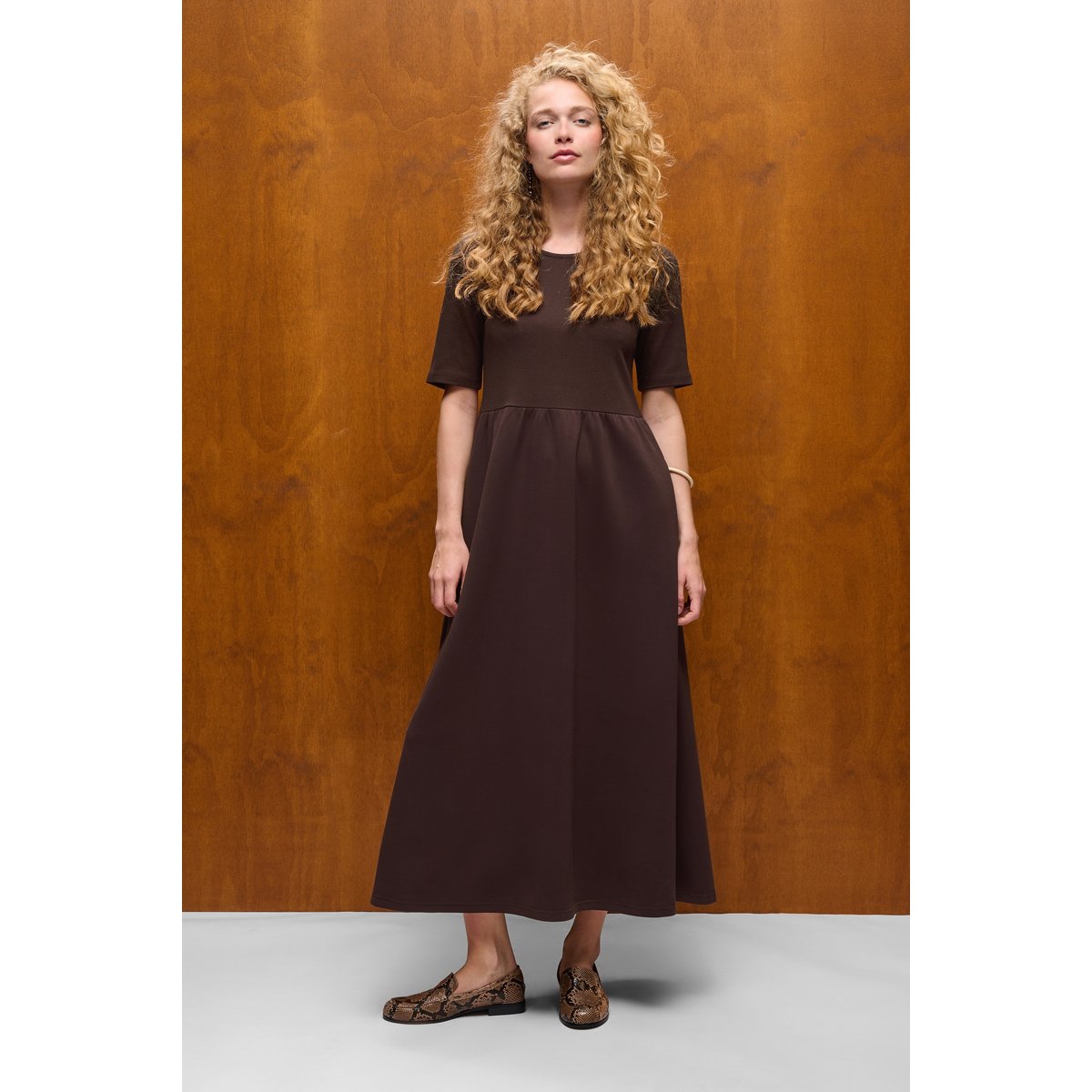 Robe marron coffee bean, CULTURE