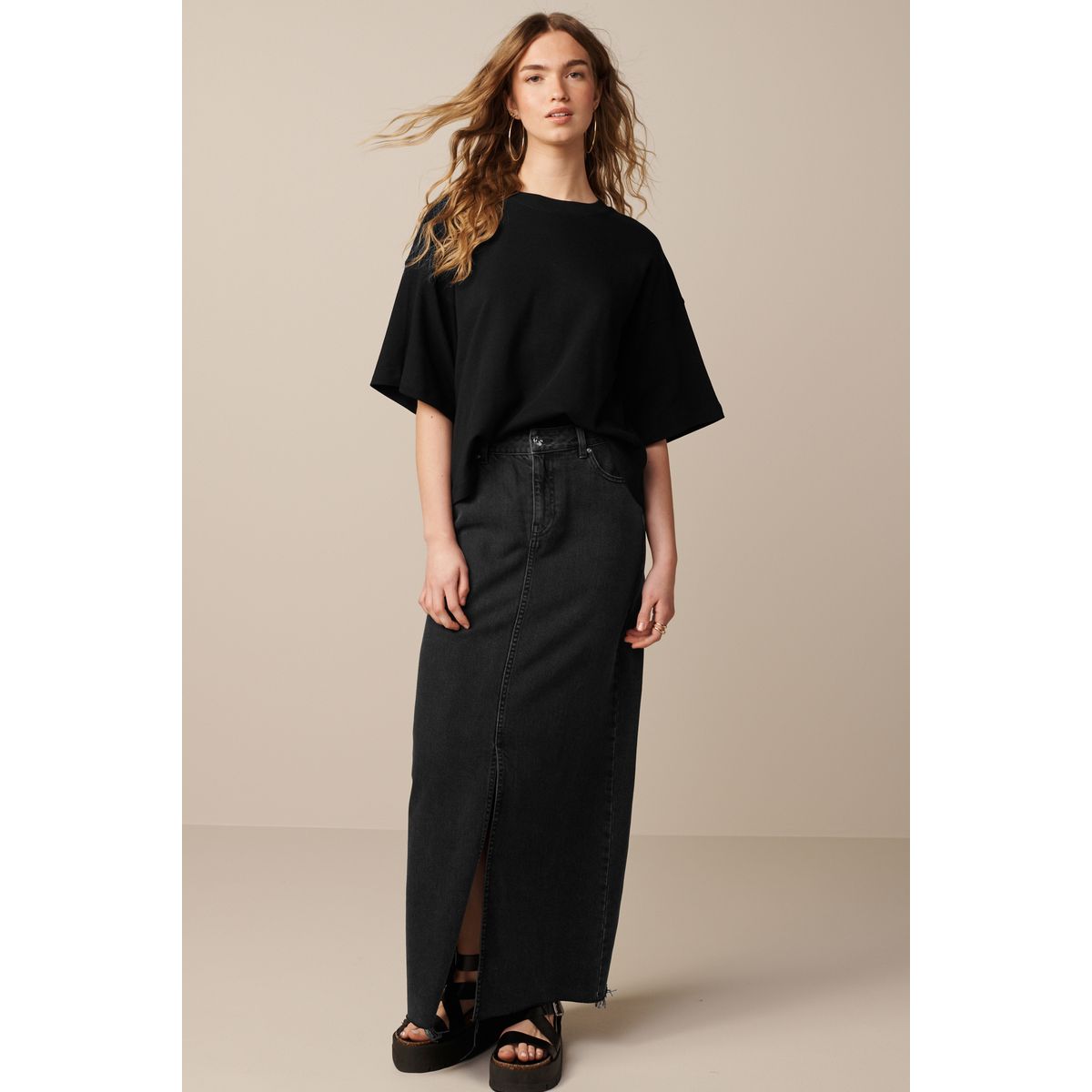 T-shirt ras du cou oversize en tissu épais noir, NEXT