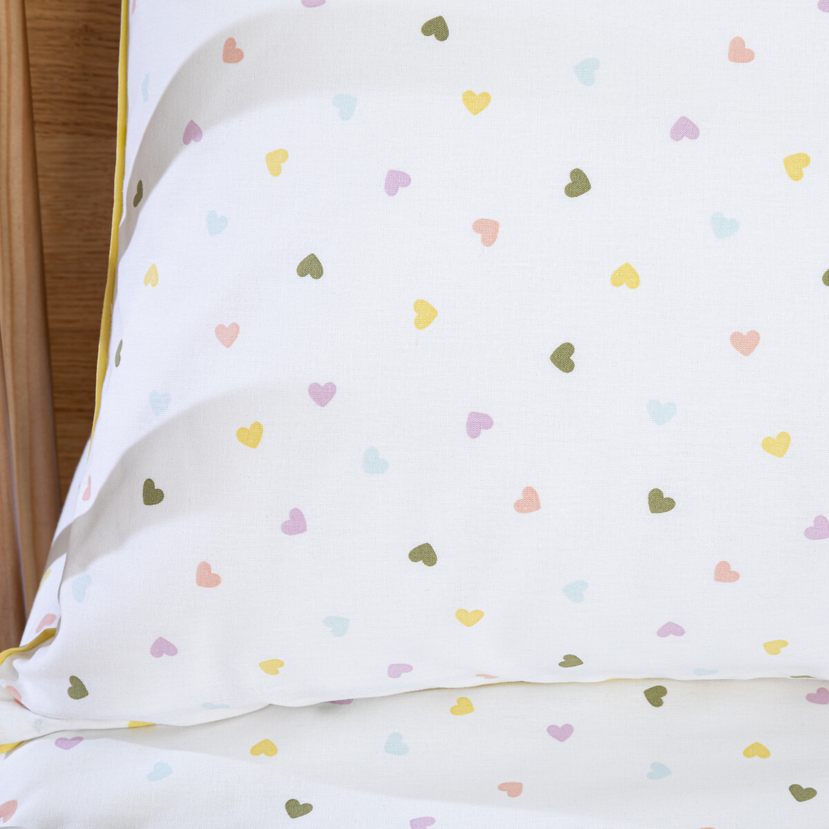 Taie d'oreiller bébé, en coton biologique, imprimé cœurs, SCACCO imprimé multicolore, LA REDOUTE INTERIEURS