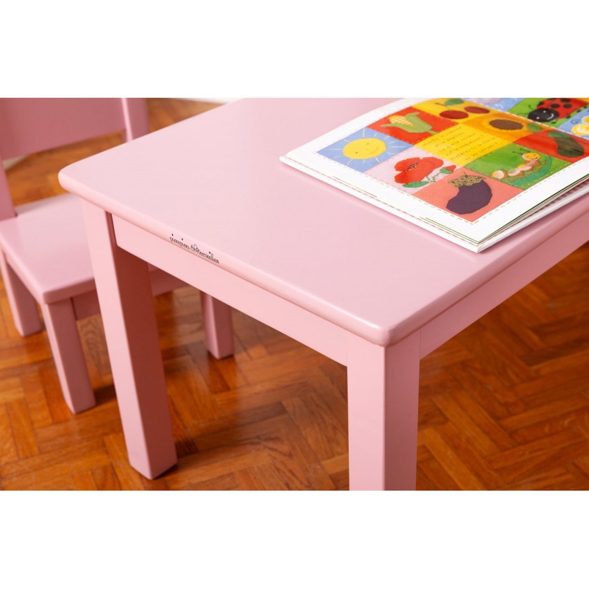 Ma première table Enfant Montessori 1-4 ans rose, PIOUPIOU ET MERVEILLES