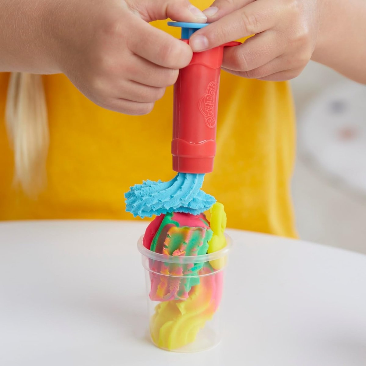 Play-Doh, coffret Tourbillon de smoothies multicolore, HASBRO
