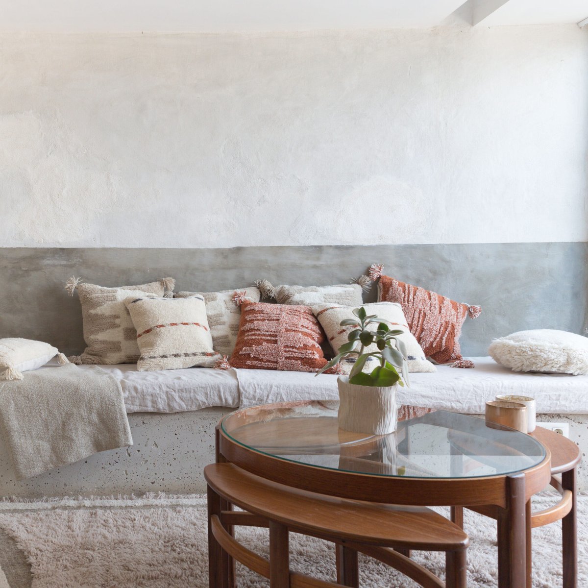 Coussin avec housse en laine Jam NOMAD naturel, LORENA CANALS
