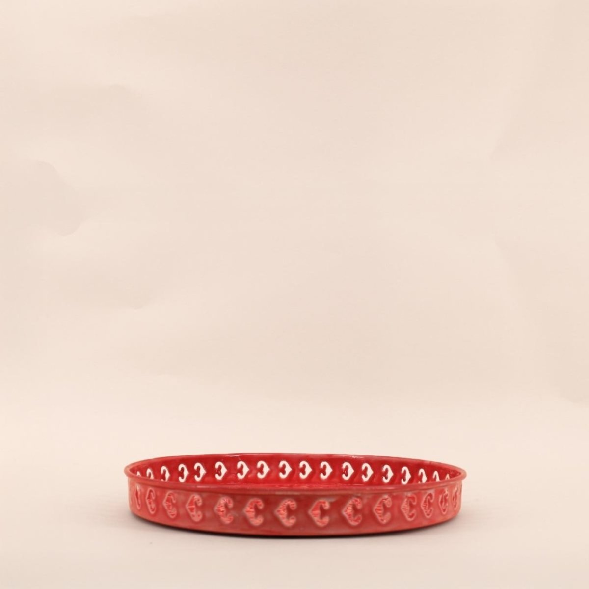 Plateau en métal avec motifs en relief rose 31cm rose, HASHTAG DECO