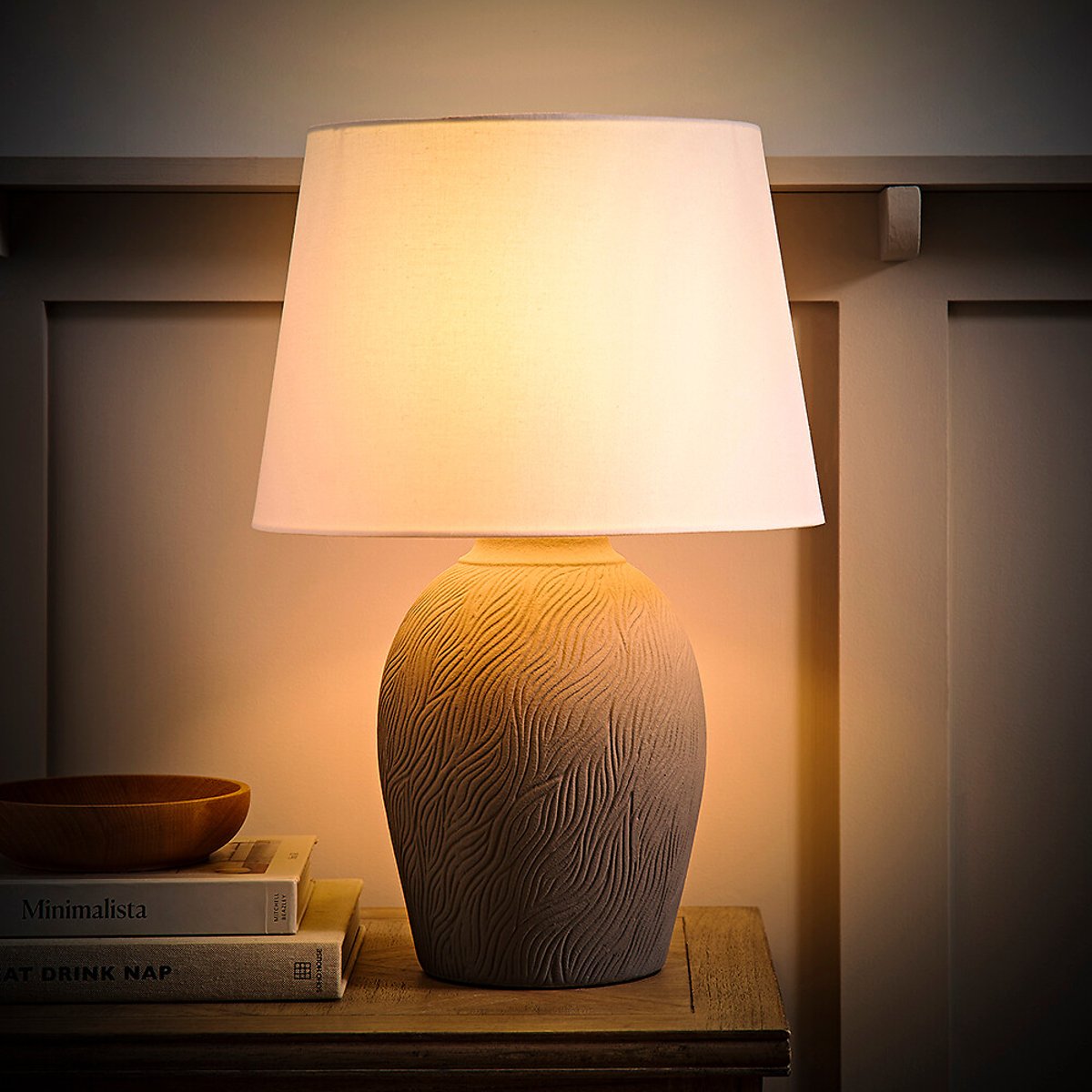 Claudette Etched Hand Finished Ceramic Table Lamp with Linen Tapered Shade grey, SO'HOME
