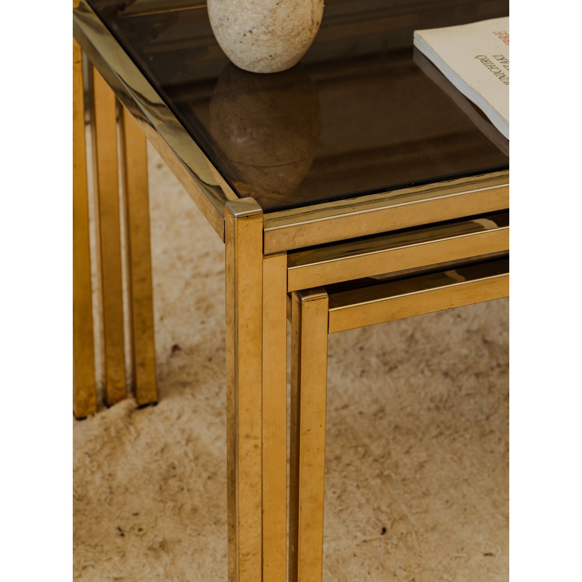 Tables gigognes en verre et laiton doré Barbara N°225 - Bon état doré, DEBONGOUT