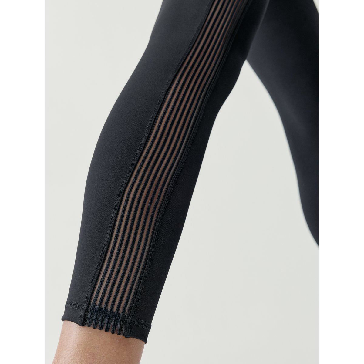 Legging de sport 7/8 Performance Sakra noir, BORN