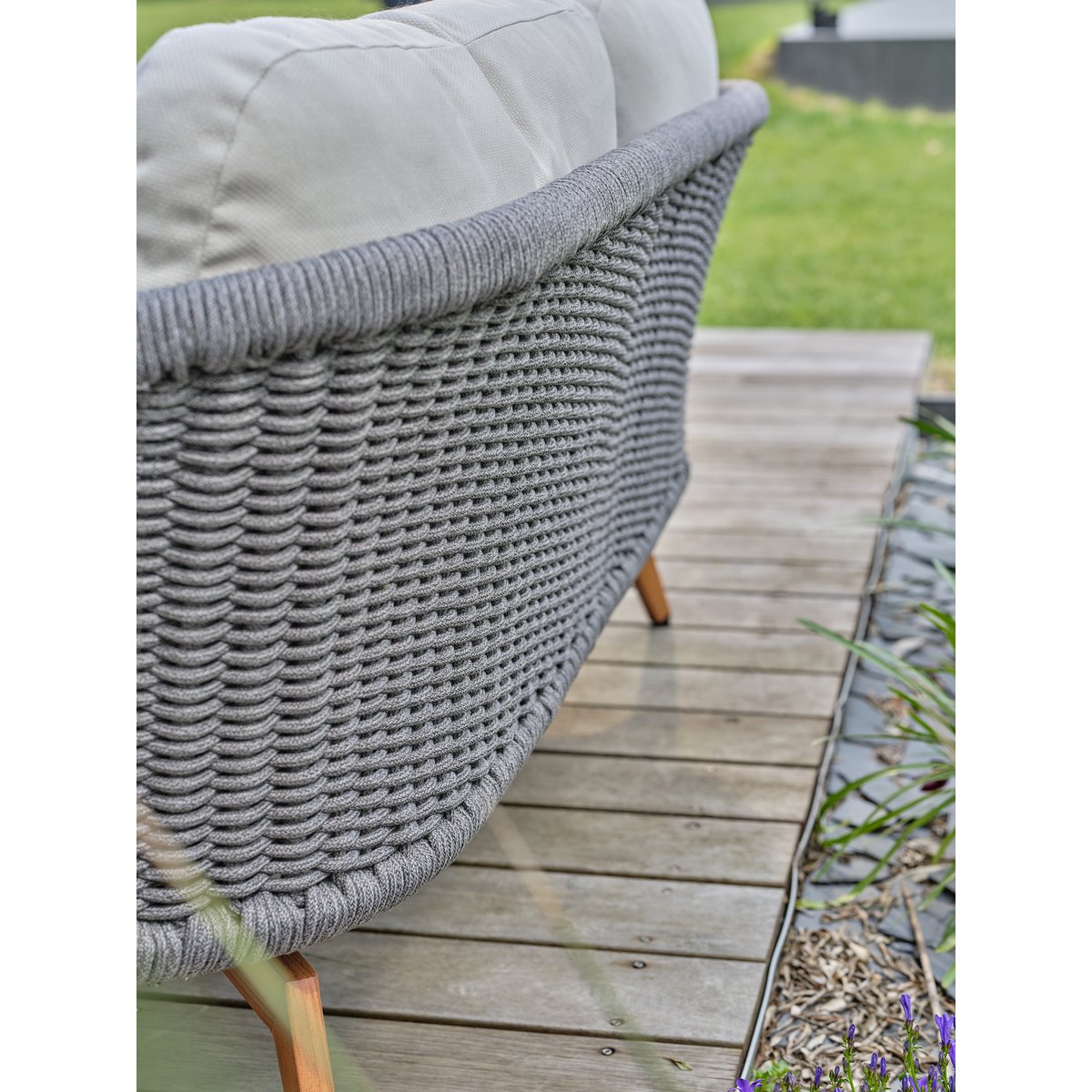 Salon de jardin bas 5 places - MYNTA marron, REMARQUABLE