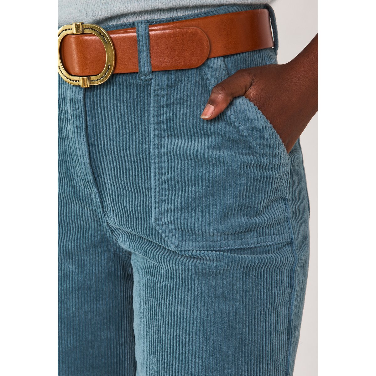 Pantalon chino en velours côtelé SELYNA turquoise, Maison 123