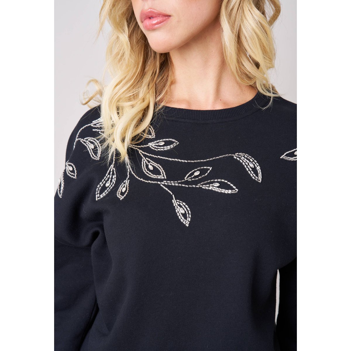 Sweat femme broderie effet feuillage DAMIENA black, DEELUXE