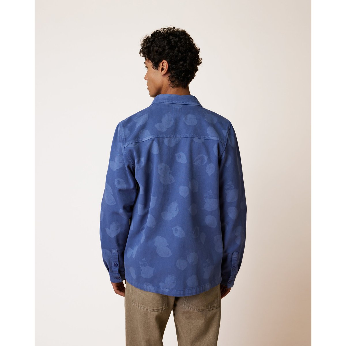 Sur-chemise en tissu sergé bleu et écru, FAGUO