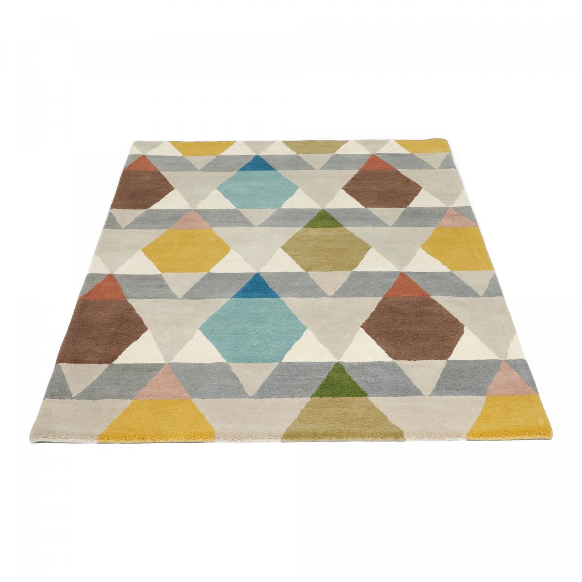 Tapis salon et chambre tissé en laine motif géométrique VESES gris, jaune, vert, marron, UN AMOUR DE TAPIS