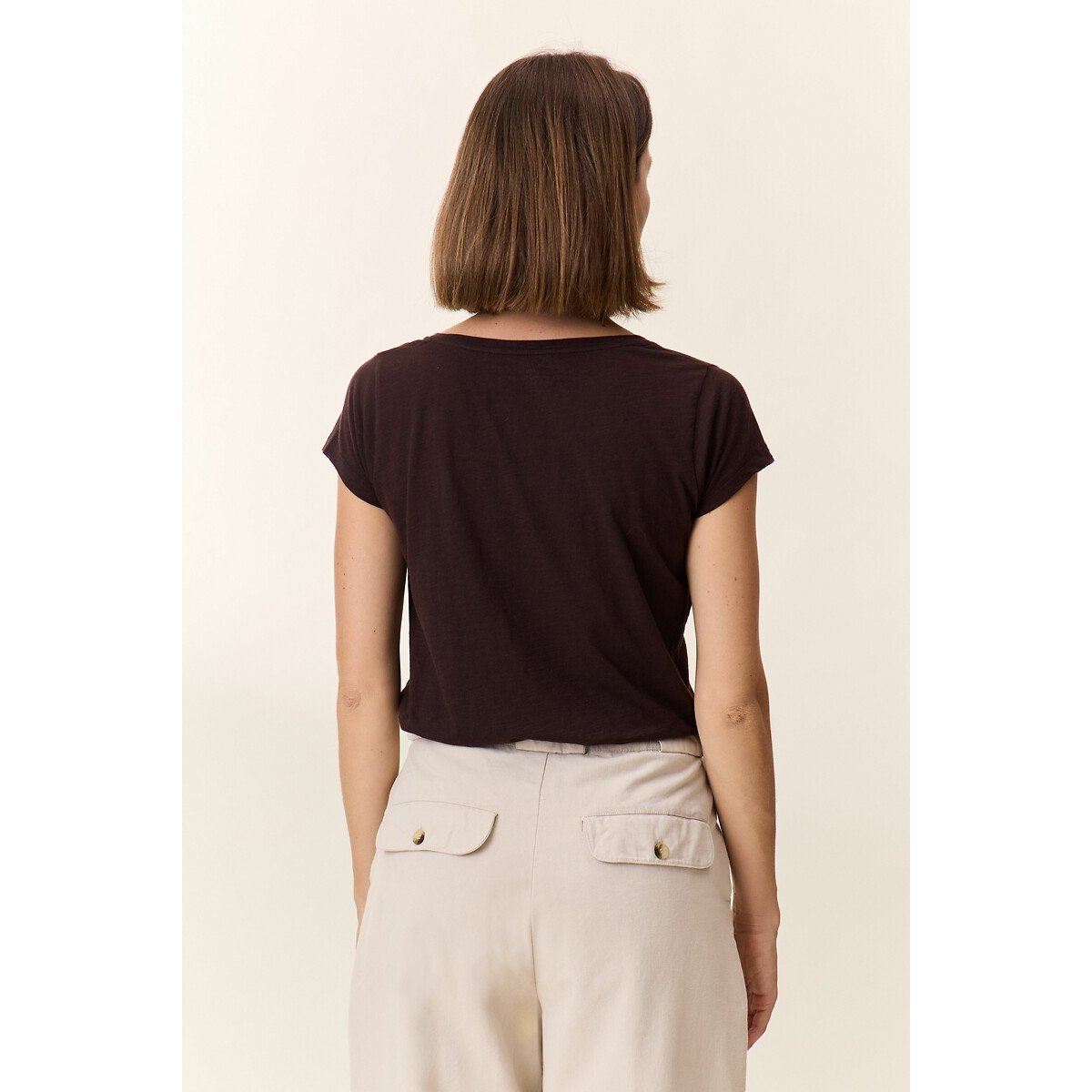 Tonton V-Neck T-Shirt with Short Sleeves and Slogan brown, LEON & HARPER