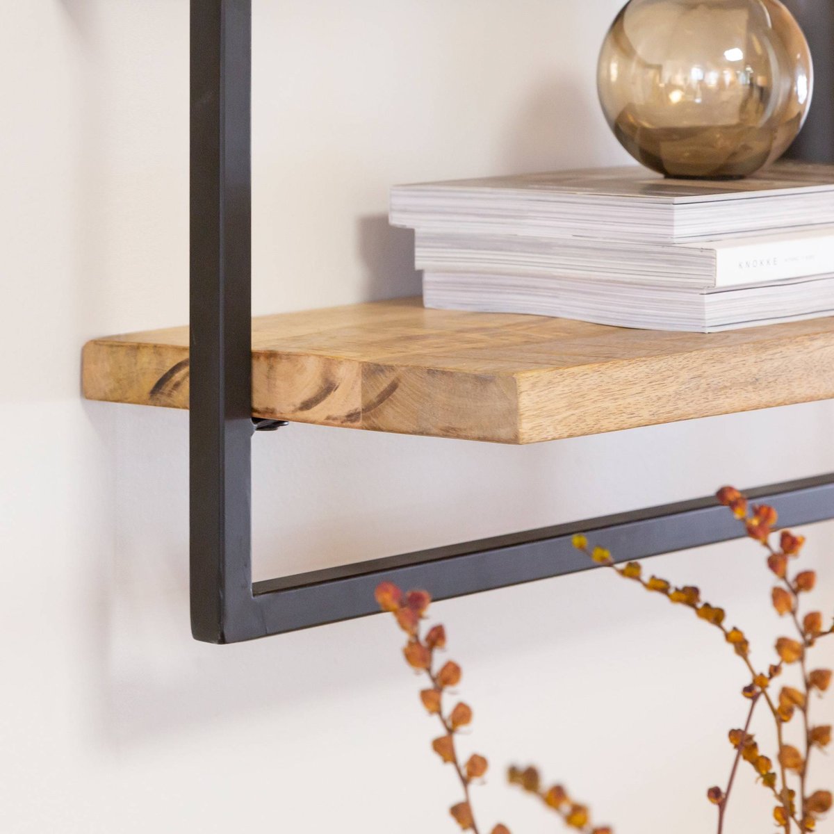 Etagère murale en bois de manguier grand modèle JOIE noir, MADE IN MEUBLES