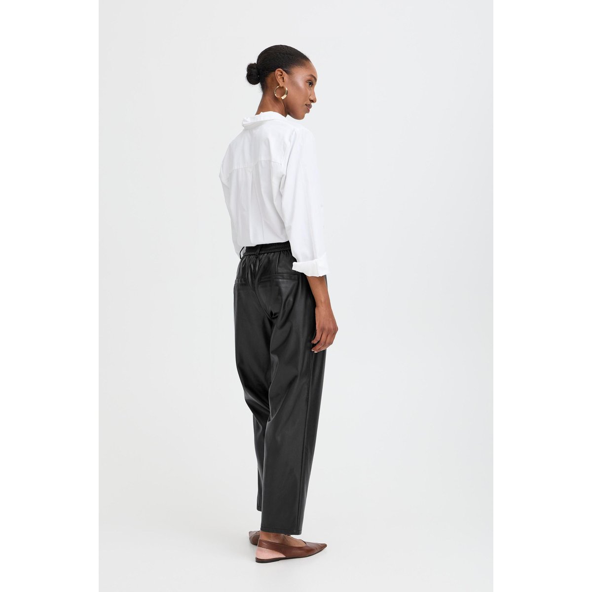 Pantalon imitation cuir, longueur cheville, coupe droite noir, B.YOUNG