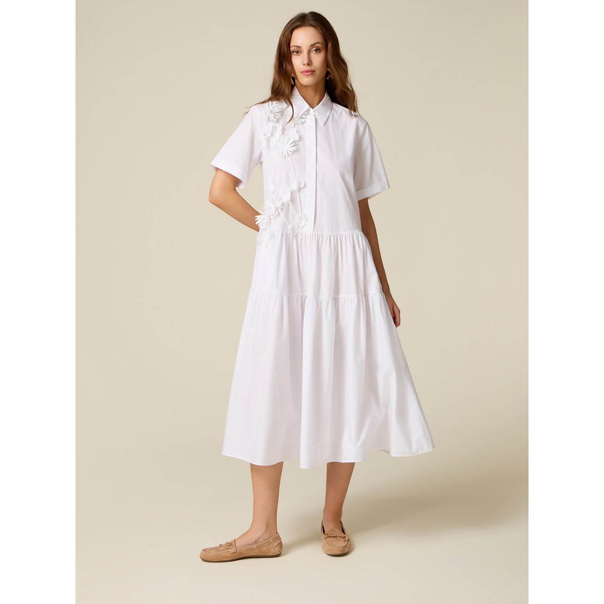 Robe chemisier avec fleurs appliquées blanc, OLTRE