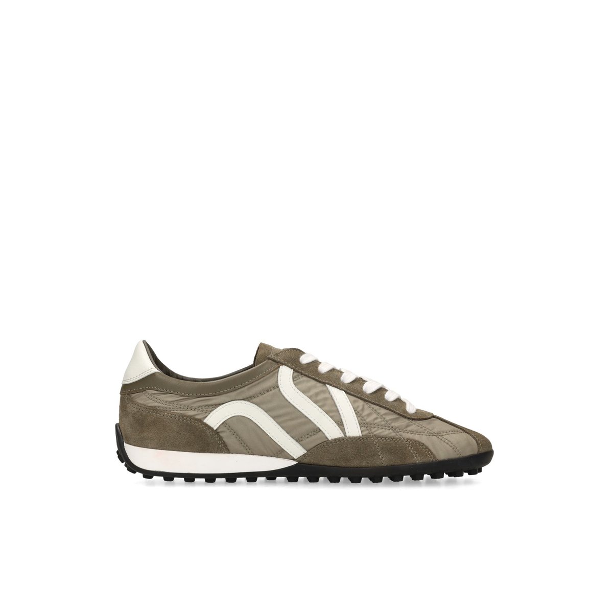 Baskets en daim vert, SACHA
