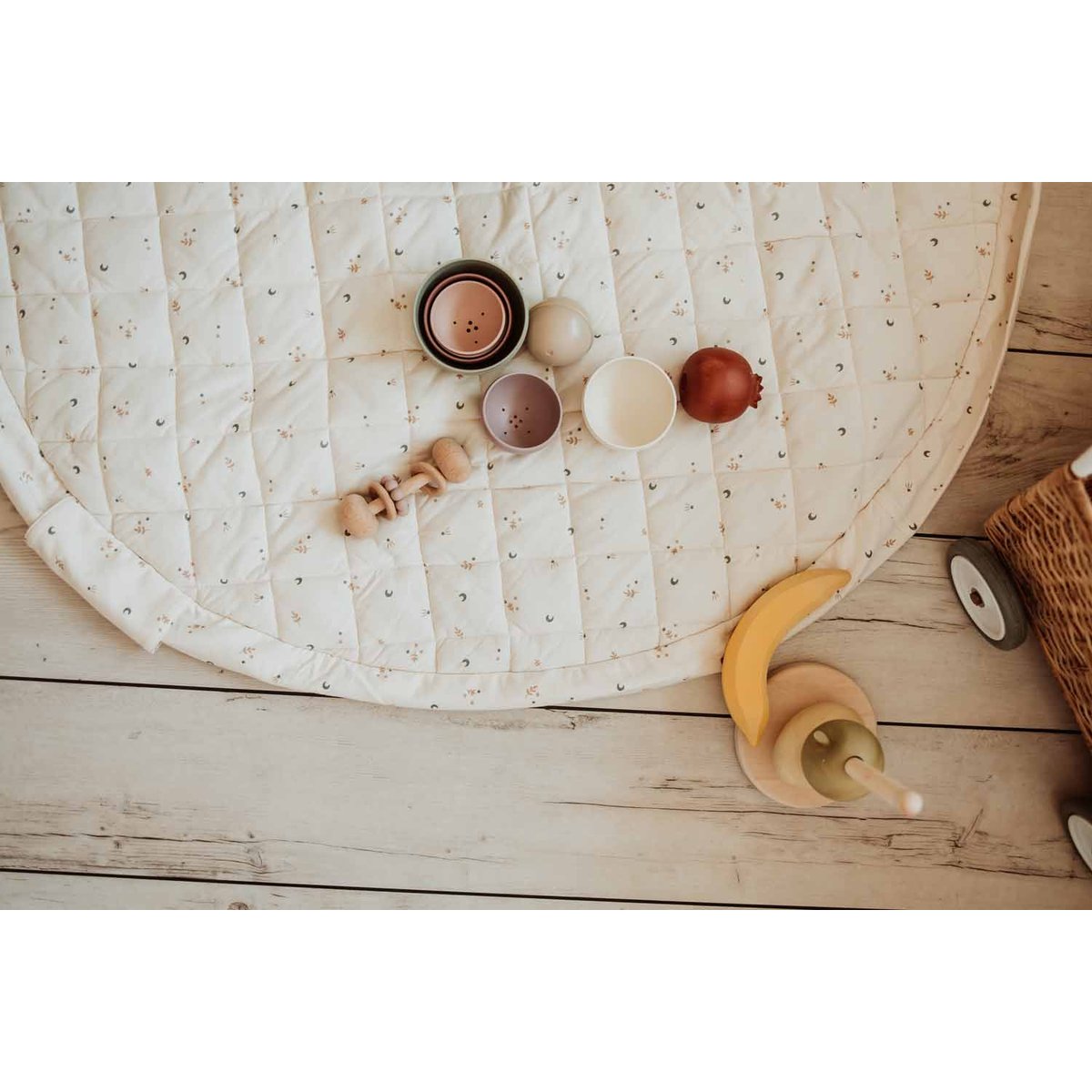 Tapis de jeu 2 en 1 Noomad Organic Soft ecru, bleu, noir, PLAY&GO
