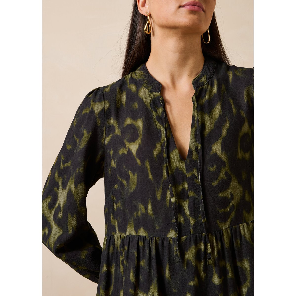 Robe longue ample manches longues imprimée kaki, LA FEE MARABOUTEE