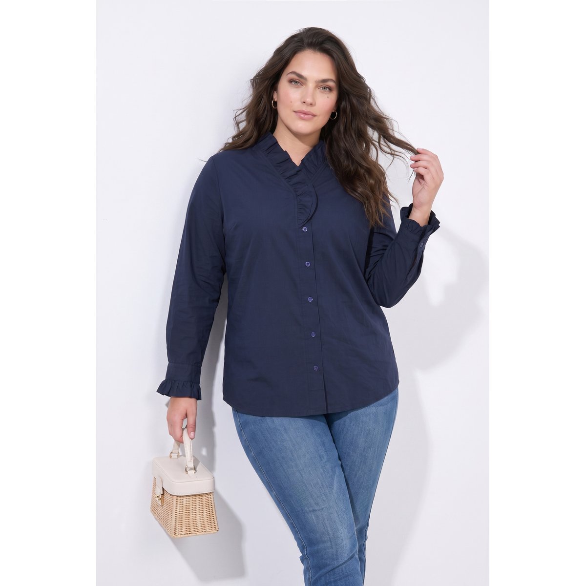 Blouse à encolure en V et col ruché marine, ULLA POPKEN
