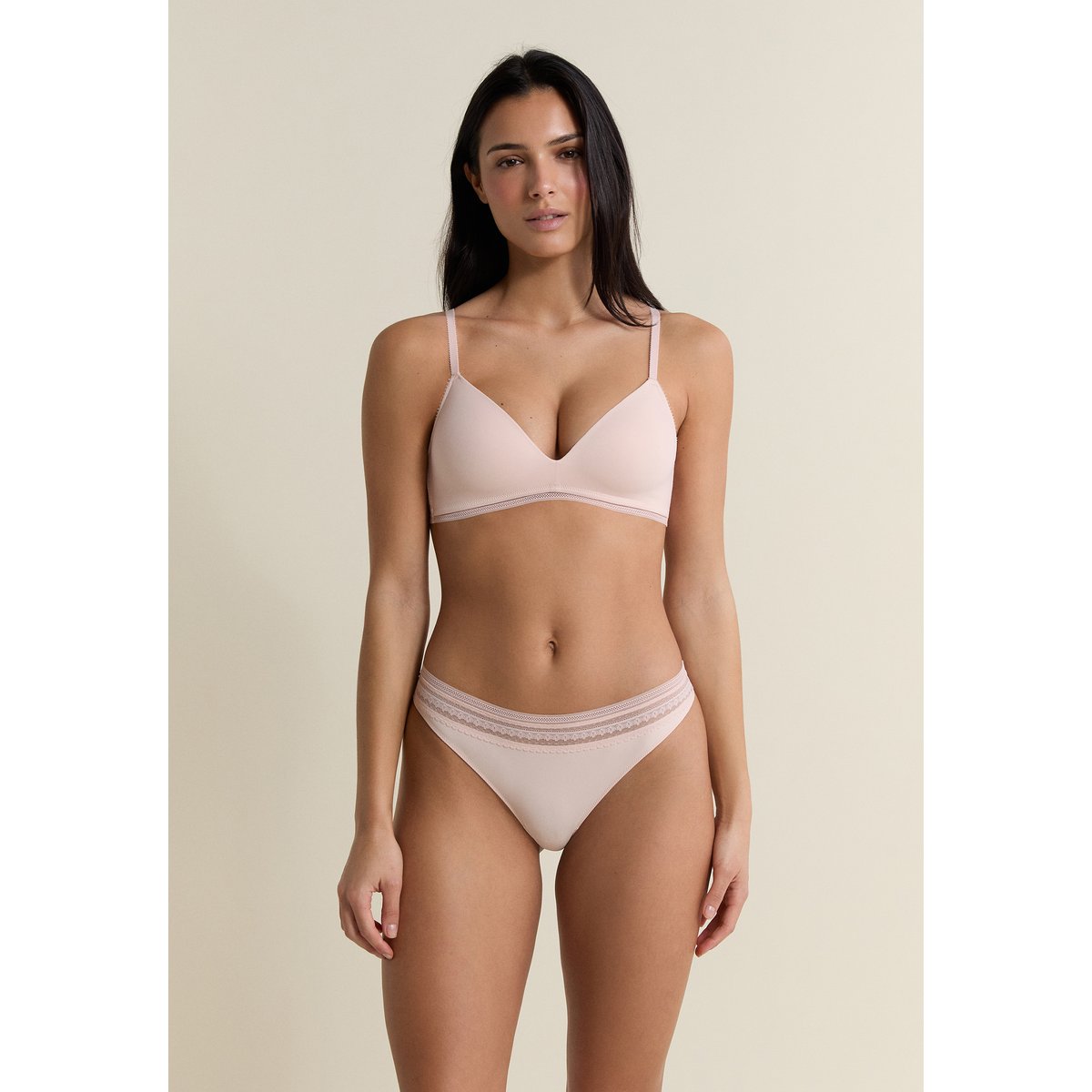 Soutien-gorge triangle sans armatures avec détails en dentelle PURE DREAM rose poudre, ETAM