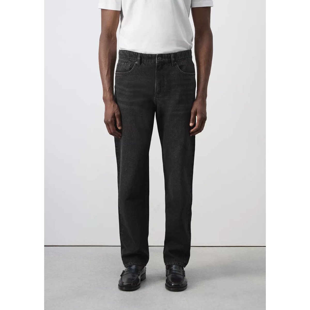 Jean Bob regular-fit black denim, MANGO MAN