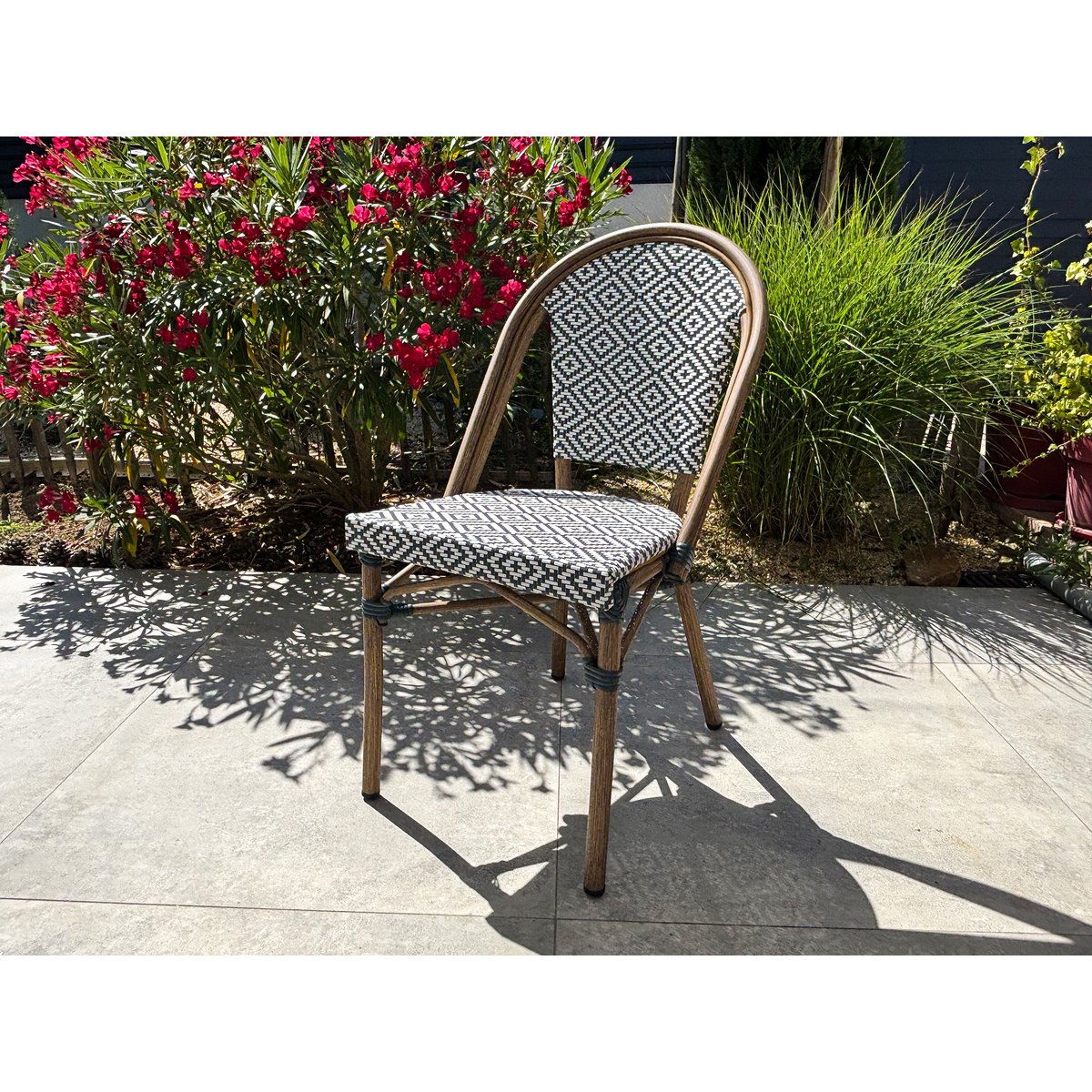 Fauteuil de jardin empilable en aluminium BISTRO bleu marine, CITY GARDEN