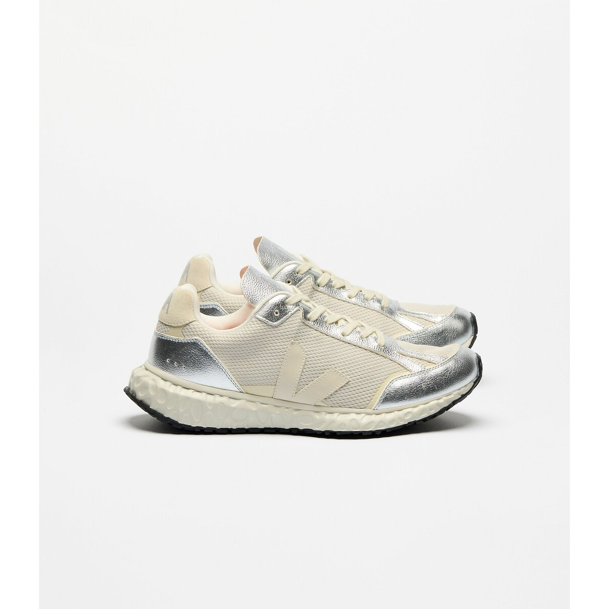 Condor Royale Trainers ecru/silver, VEJA