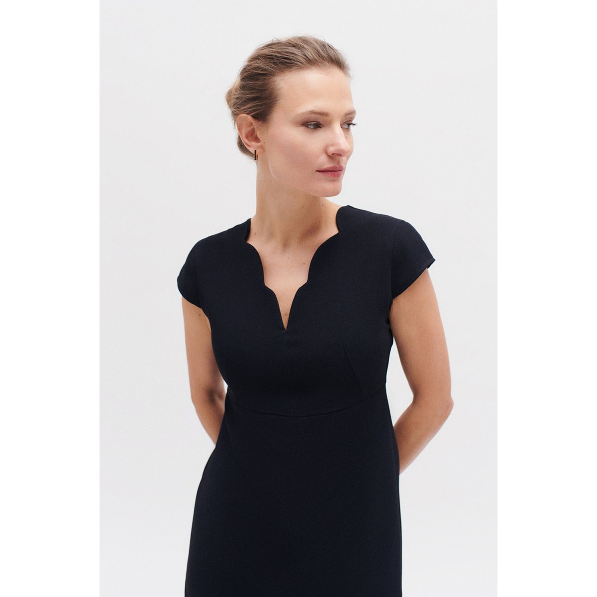 Robe droite col V MYRAB bleu marine, CAROLL