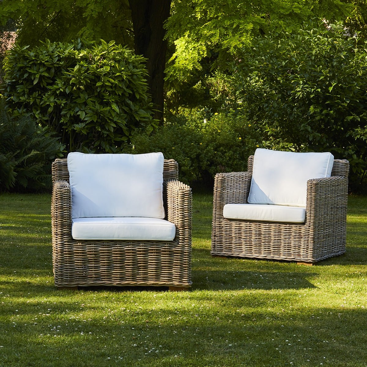 Lot de 2 fauteuils de jardin en kubu MUSA naturel, BERAH GETAH