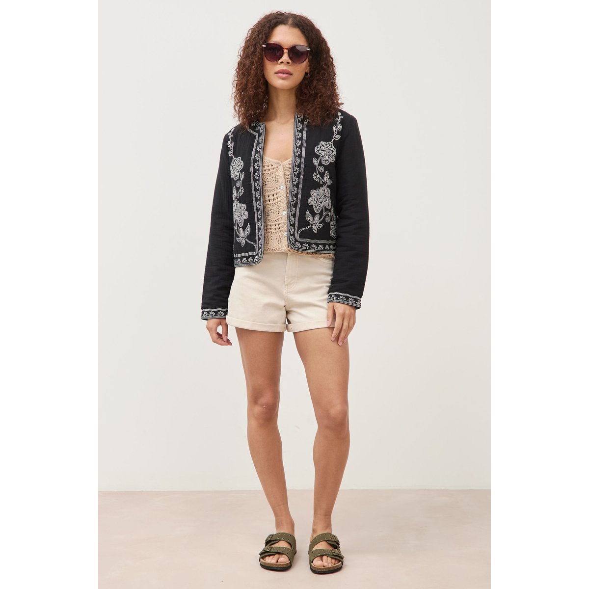 Veste en coton avec broderie noir, BONOBO